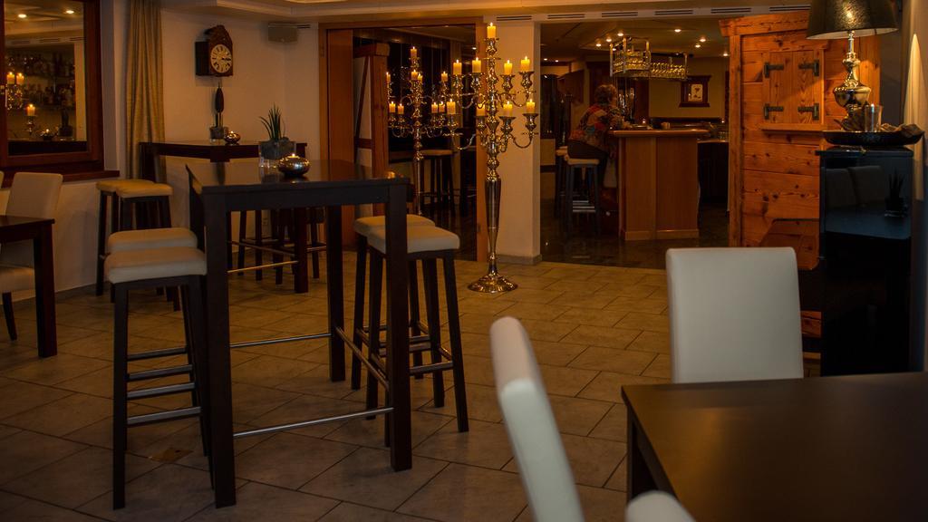 Hotel Badhof Altstatten Ngoại thất bức ảnh